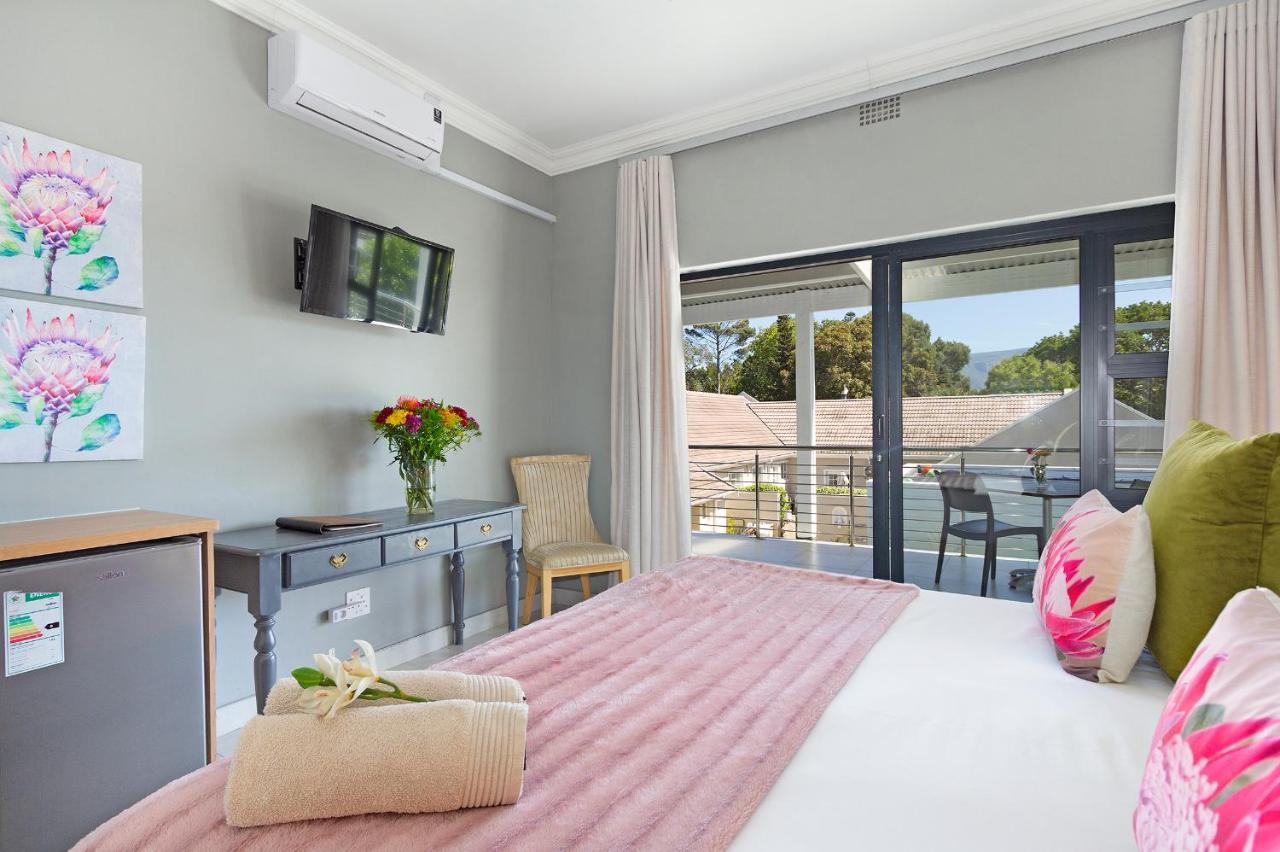 2 On Lismore Guesthouse Tokai Bagian luar foto
