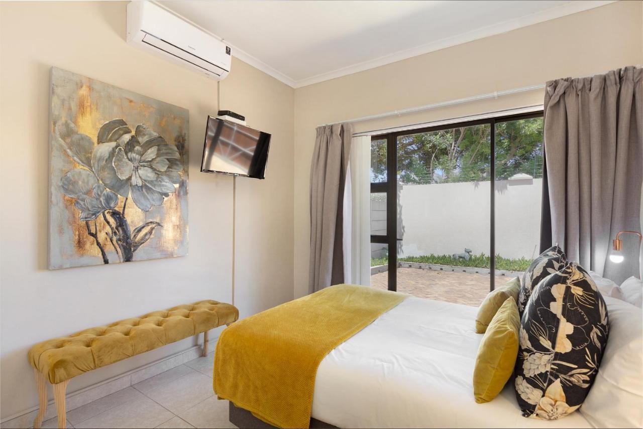 2 On Lismore Guesthouse Tokai Bagian luar foto