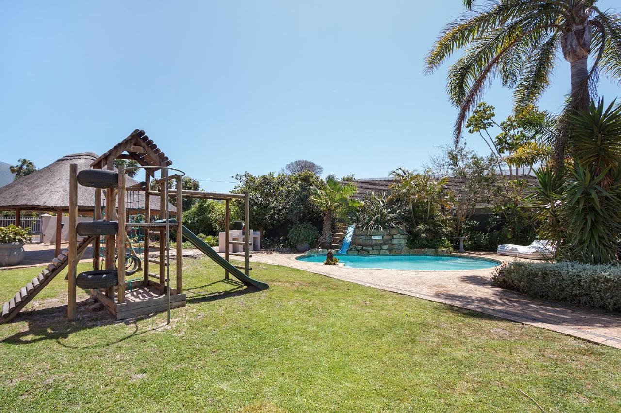 2 On Lismore Guesthouse Tokai Bagian luar foto
