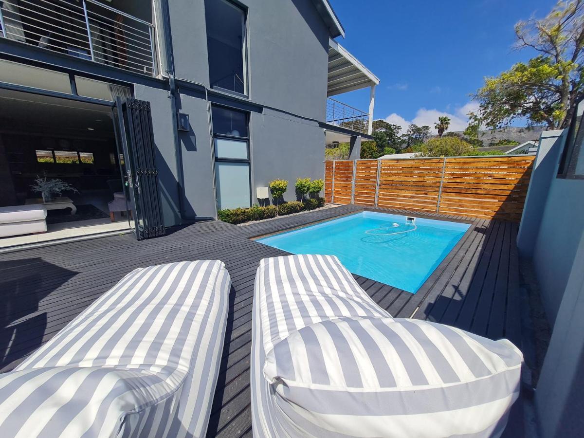 2 On Lismore Guesthouse Tokai Bagian luar foto